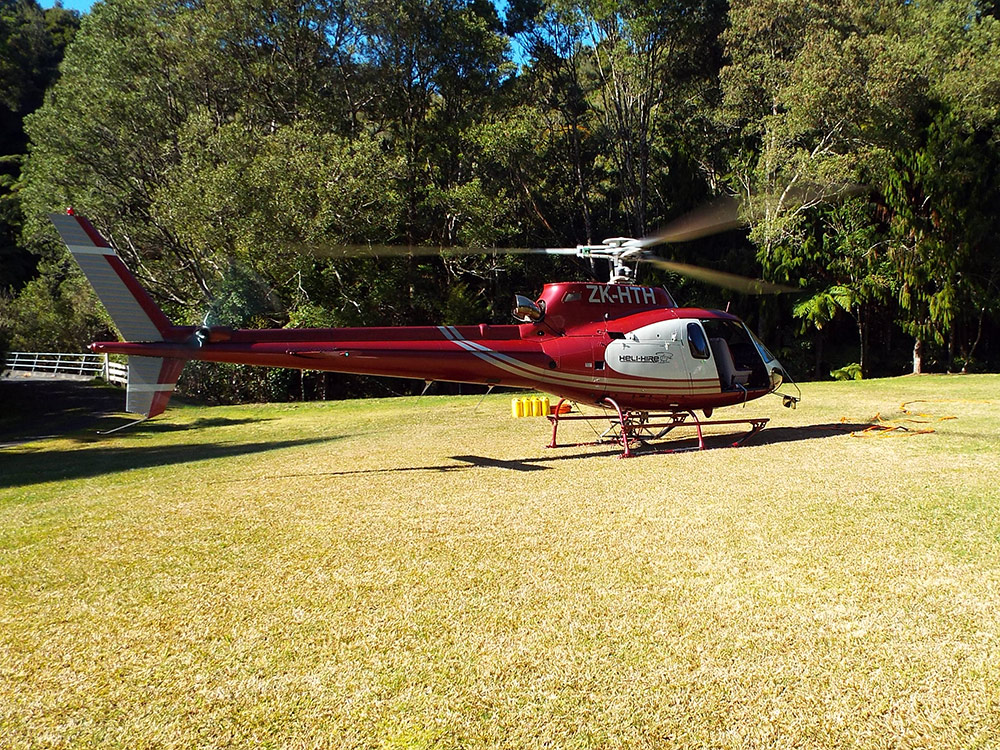 AS350B2 Helicopter - Heli-Hire Limited Fleet
